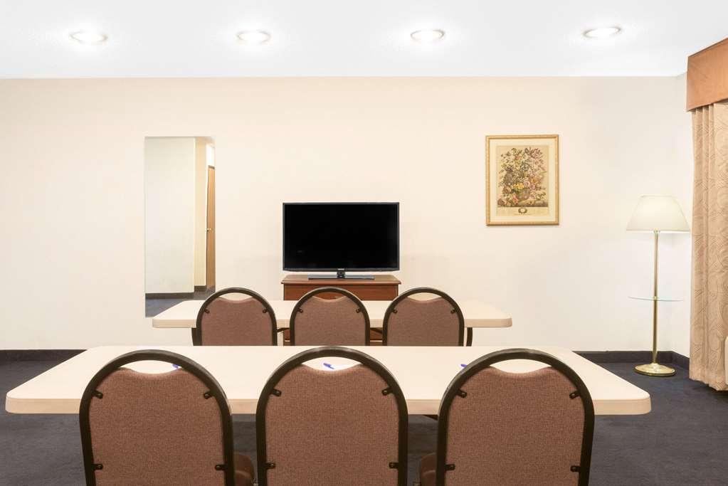 Baymont By Wyndham Hotel 3*
