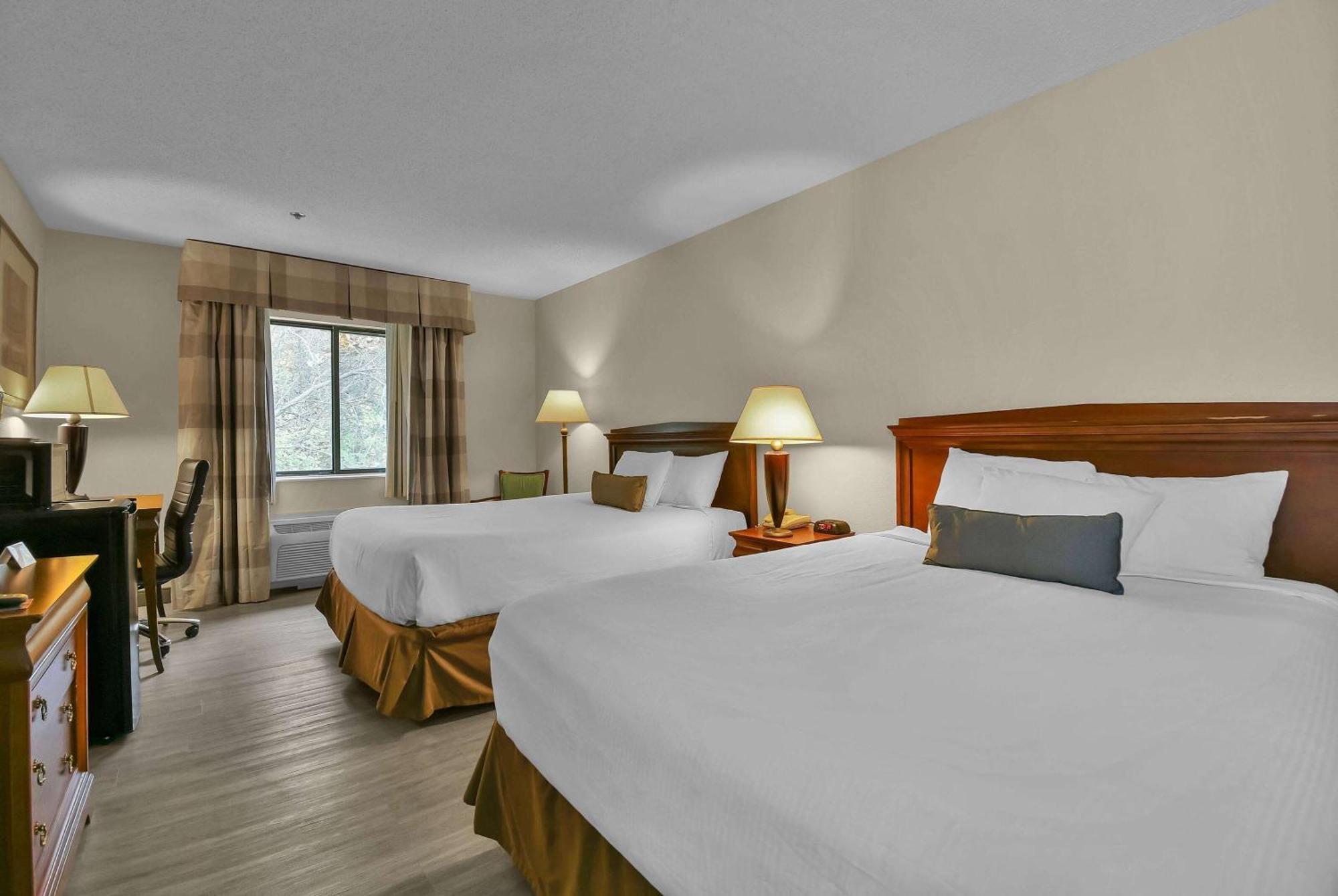 Baymont By Wyndham