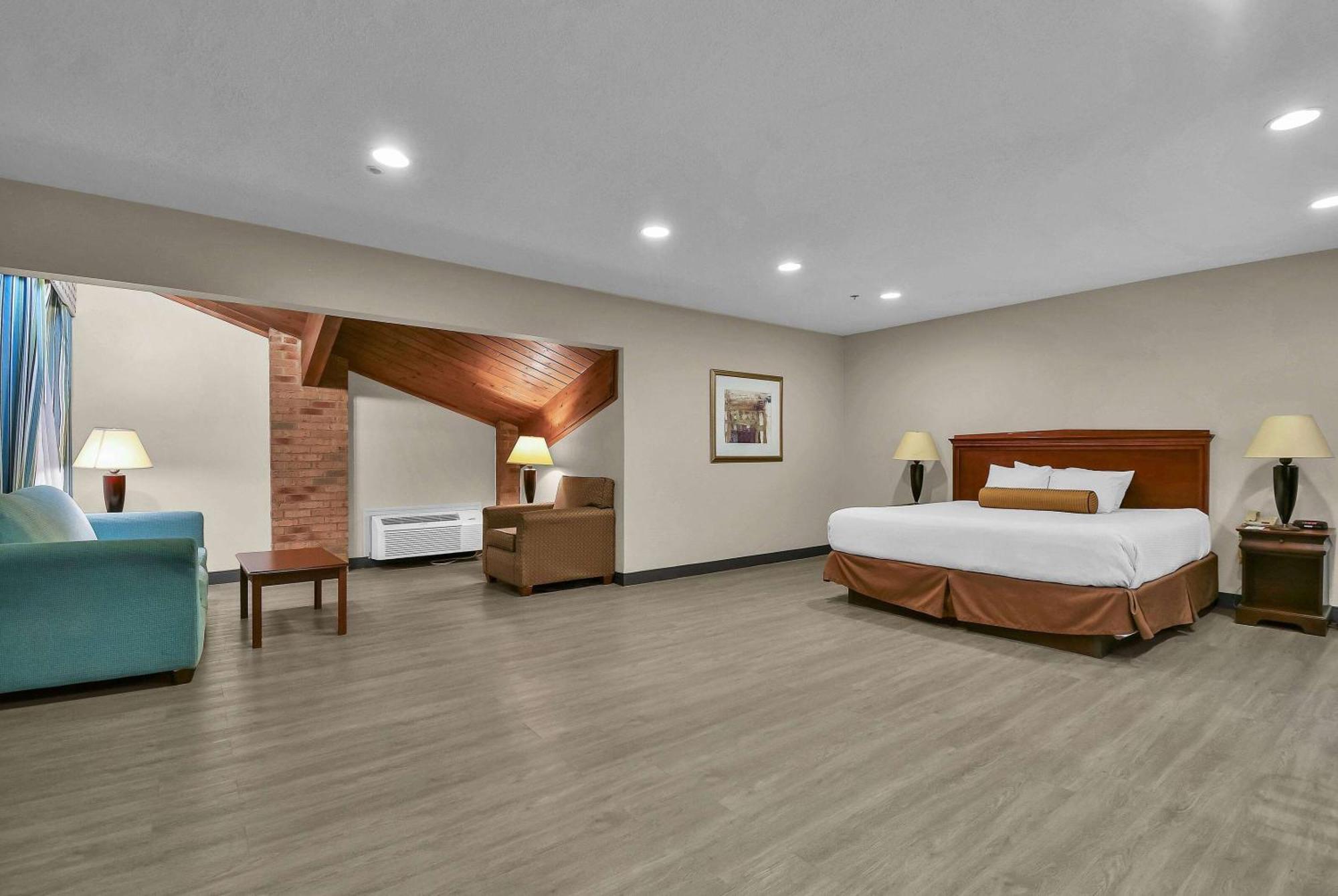 Hotel Baymont By Wyndham